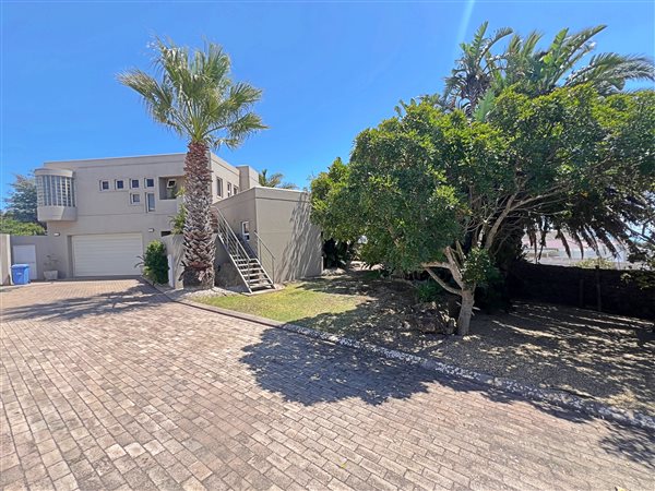2 Bedroom House 2 Bedroom House