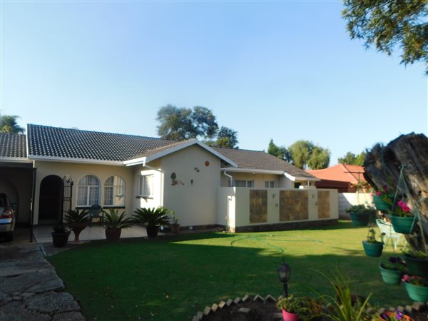 4 Bed House in Rayton