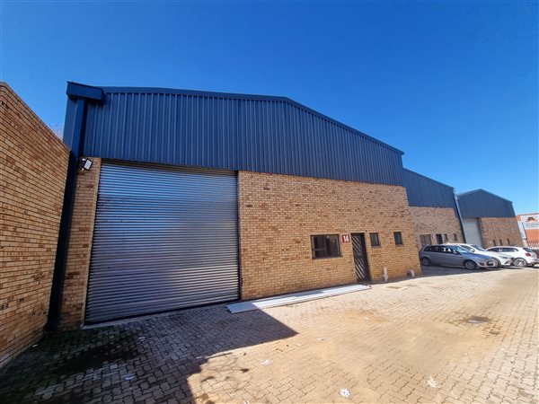 270  m² Industrial space