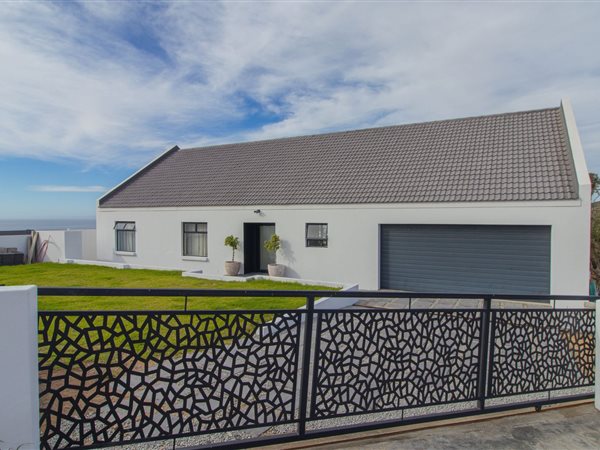 3 Bedroom House 3 Bedroom House