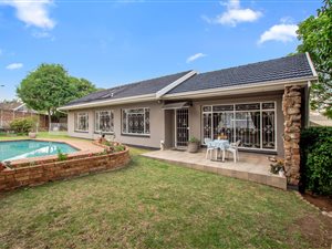 House in Alberton