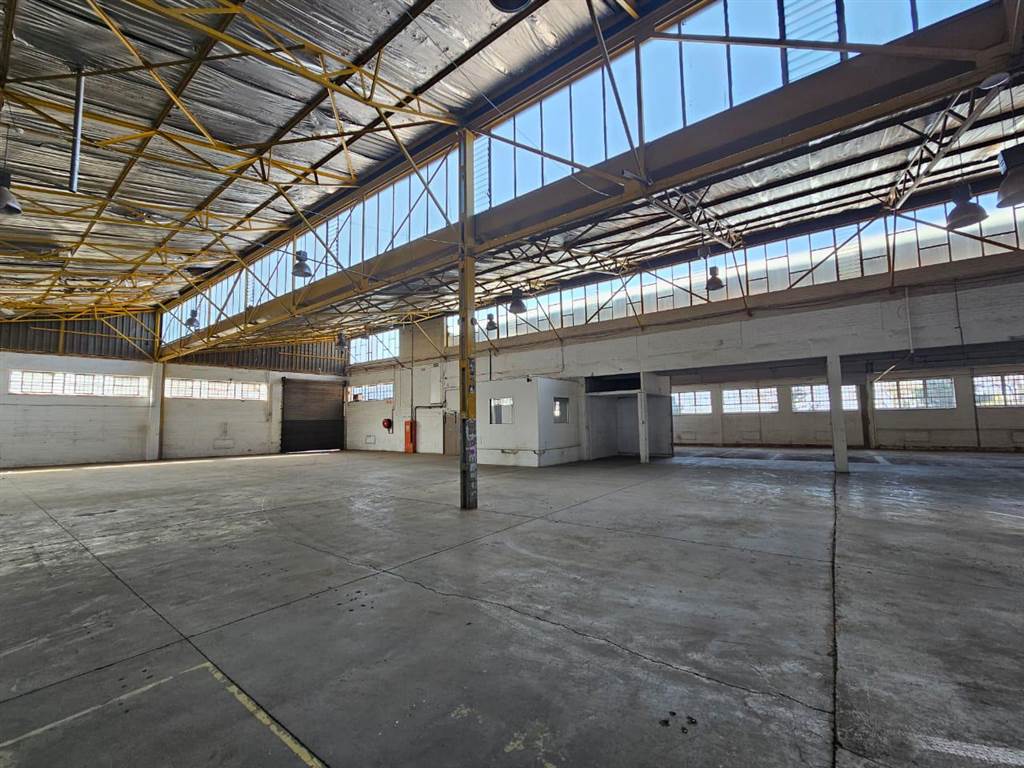 1836  m² Industrial space in Benrose photo number 7