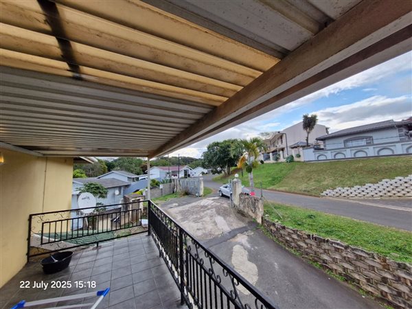 3 Bedroom Duplex 3 Bedroom Duplex