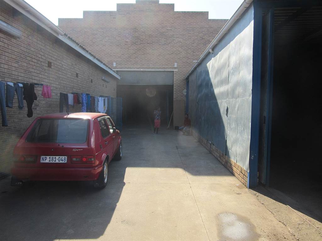 200  m² Industrial space in Pietermaritzburg Central photo number 1