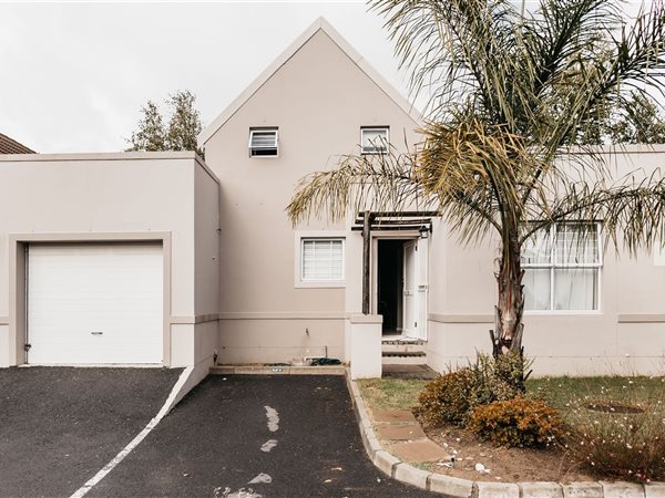 3 Bed Townhouse in Sonstraal Heights