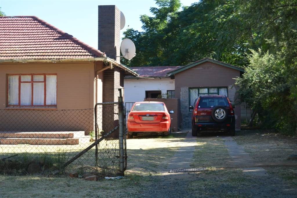 3 Bed House in Dagbreek photo number 6