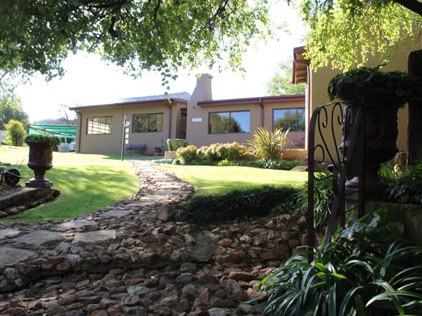 2586 m² Farm in Potchefstroom Central