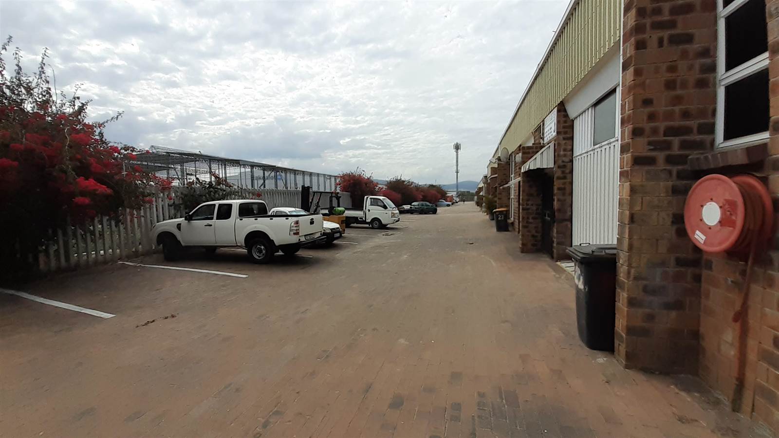 175  m² Industrial space in Montague Gardens photo number 16