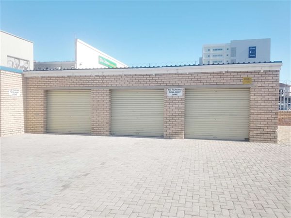 20  m² Commercial space