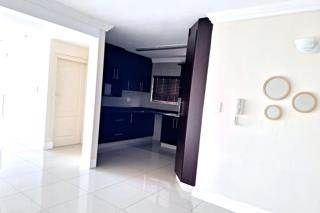 2 Bed Apartment in Bluff photo number 7
