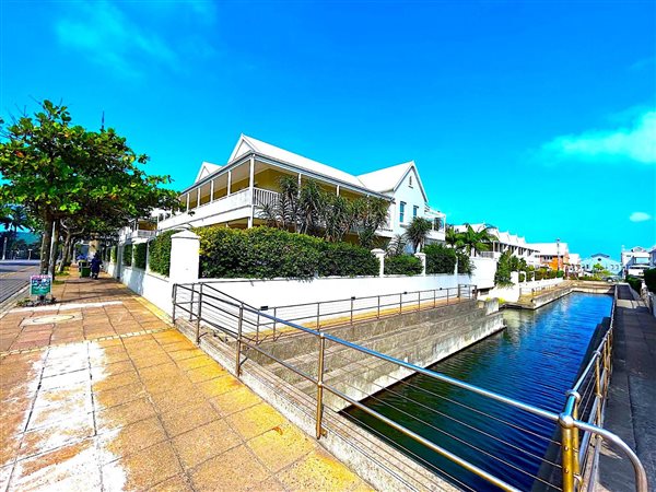 3 Bed House in Point Waterfront
