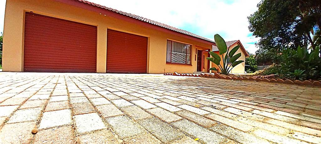 3 Bedroom House 3 Bedroom House