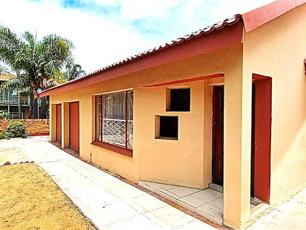 3 Bedroom House 3 Bedroom House