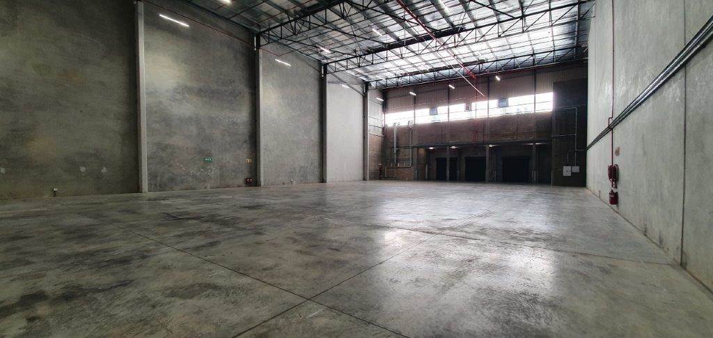 1436  m² Industrial space in Everite Industria photo number 11