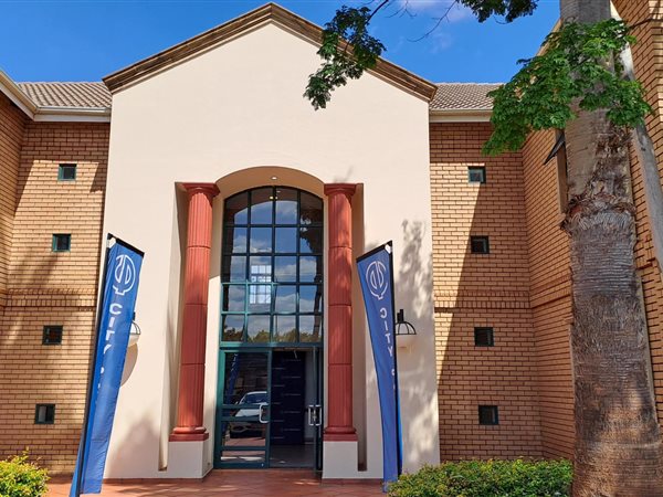 2689  m² Office Space in Highveld Techno Park