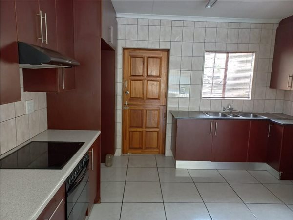 2 Bed House in Kempton Park Ext 2