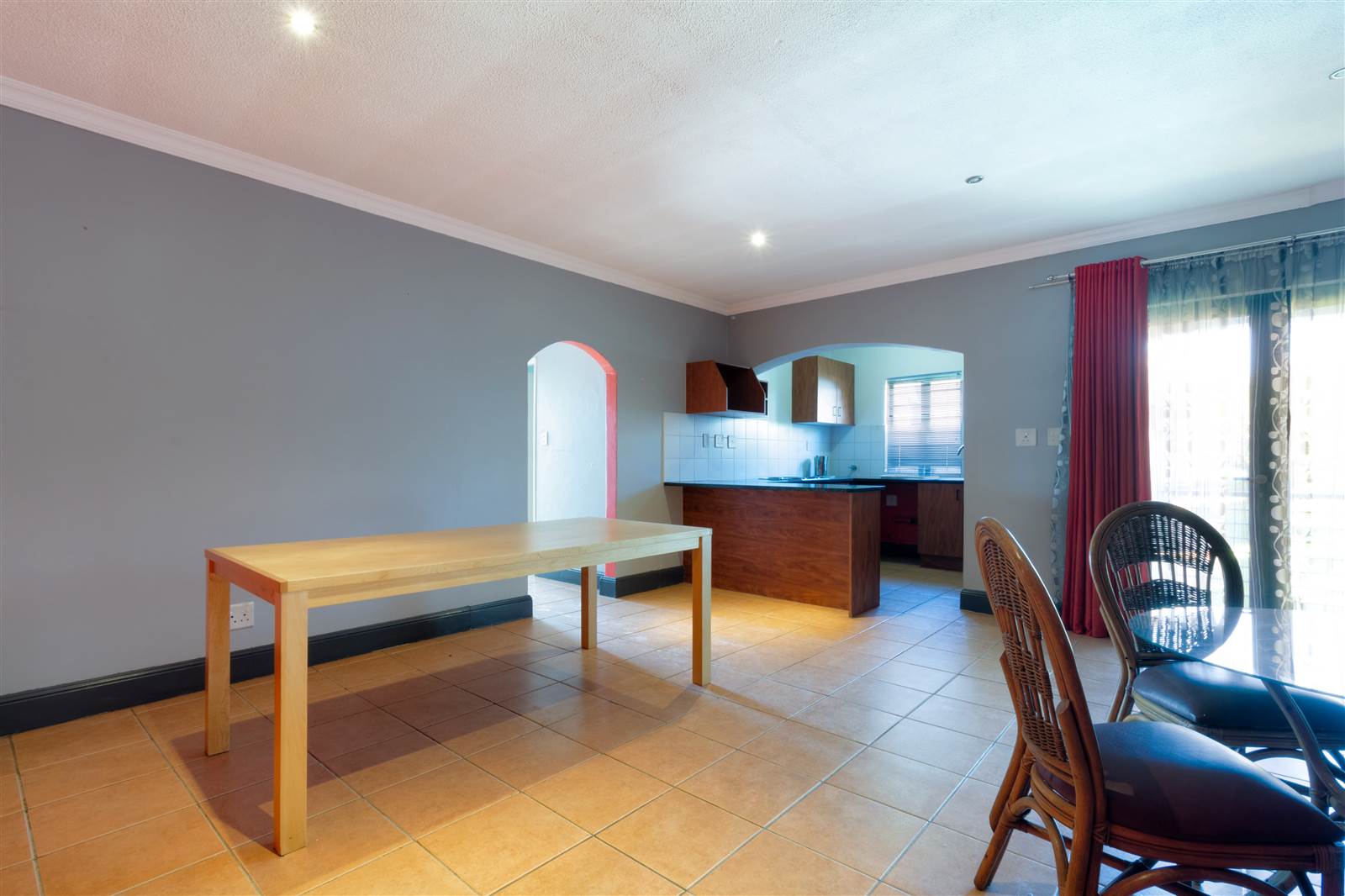 2 Bed House in Auckland Park photo number 4