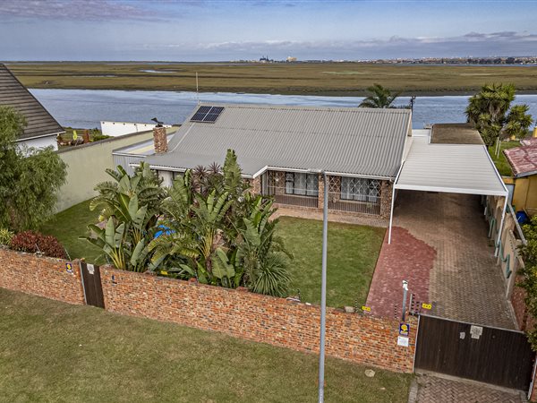 2 Bedroom House 2 Bedroom House