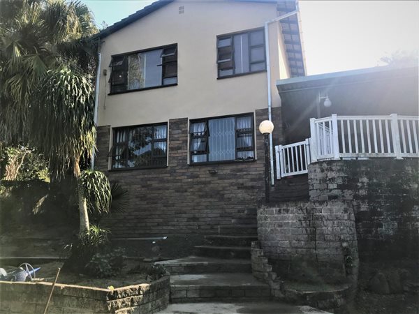 4 Bed House in Uvongo