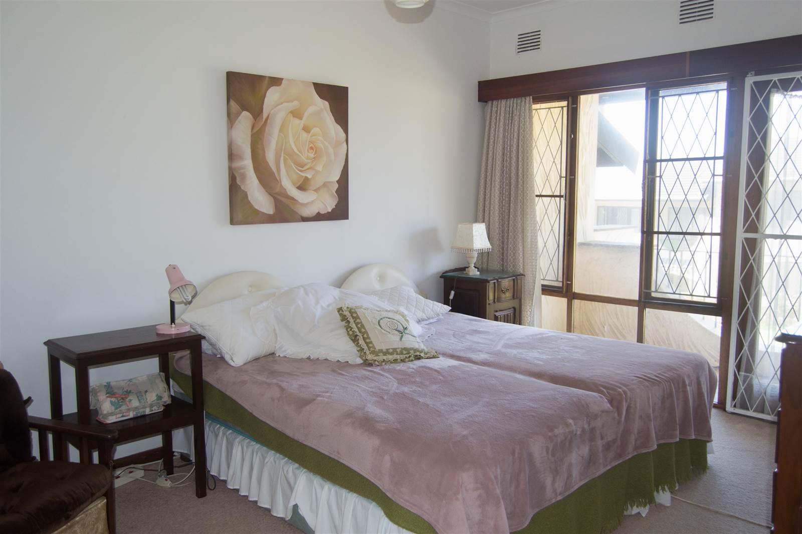 2 Bed Townhouse in Scottburgh Central photo number 16