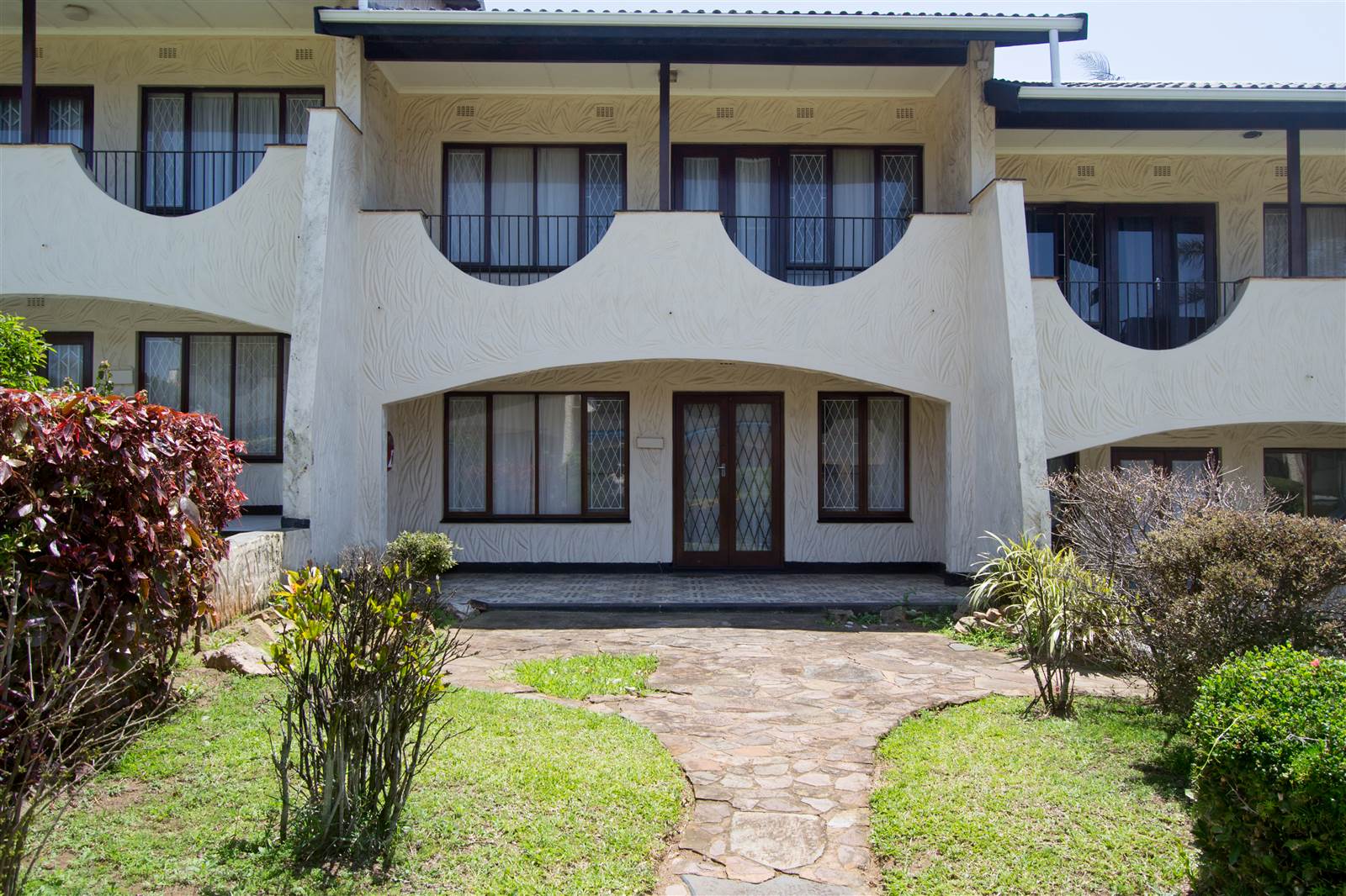 2 Bed Townhouse in Scottburgh Central photo number 1