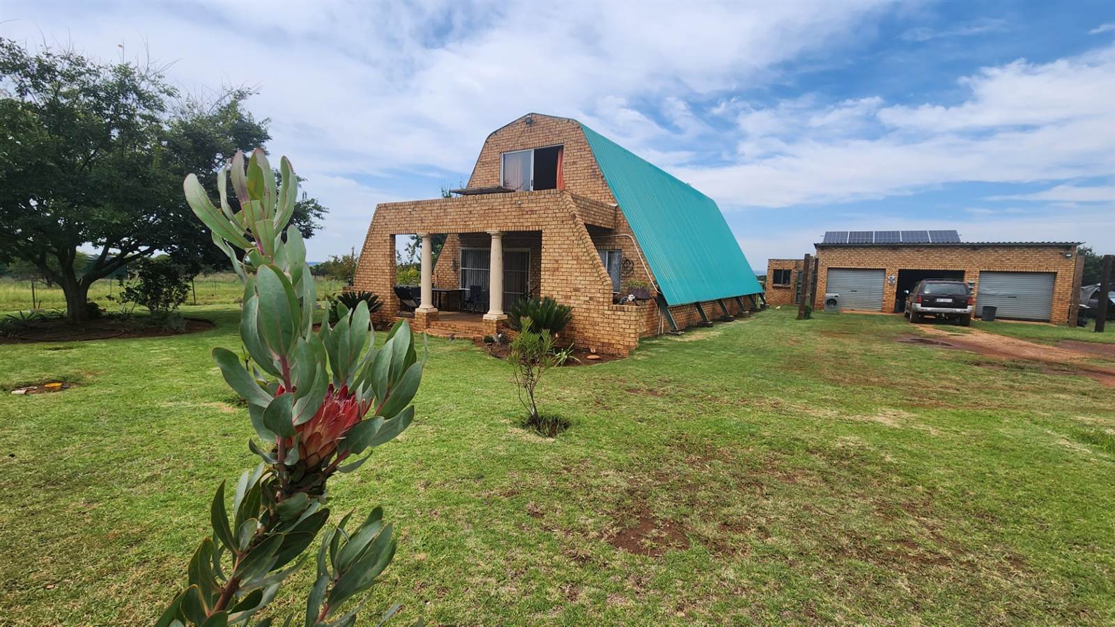 4 Bed House in Kleinfontein photo number 1