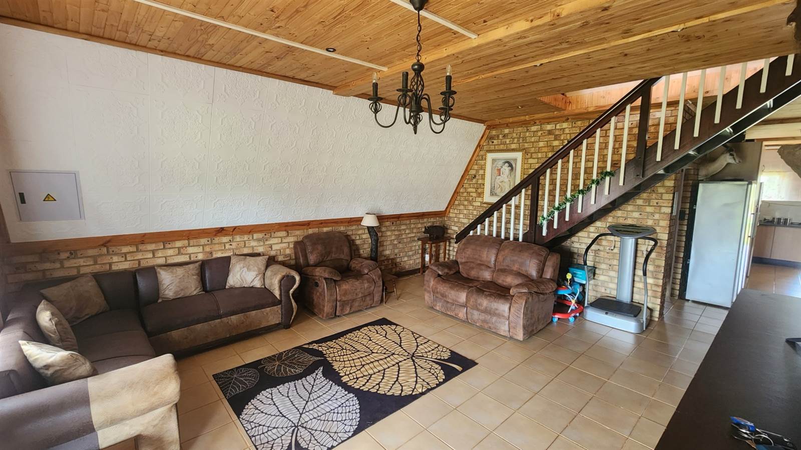 4 Bed House in Kleinfontein photo number 5
