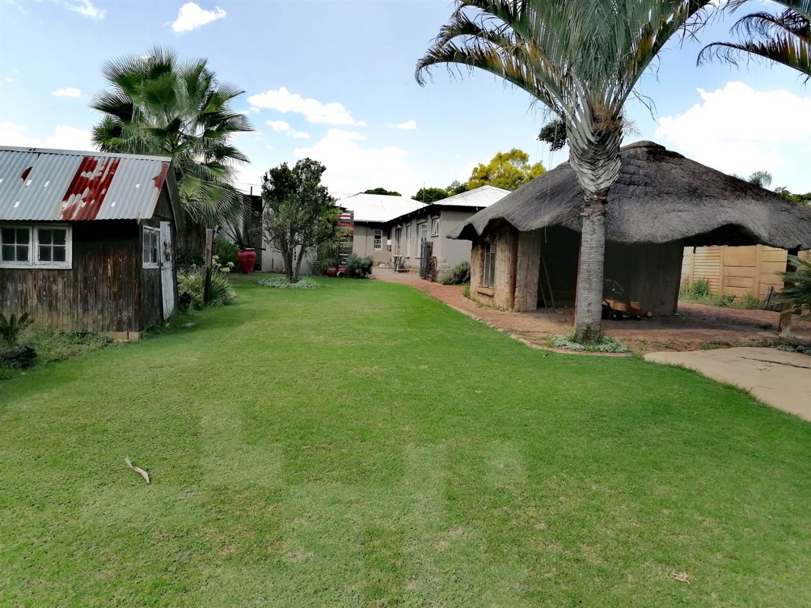 4 Bed House in Rietfontein photo number 29
