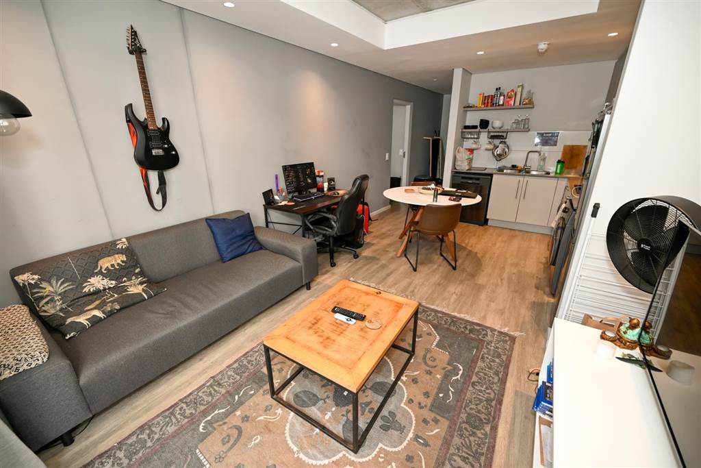 1 Bed Apartment for sale in Woodstock T4753947 Private Property