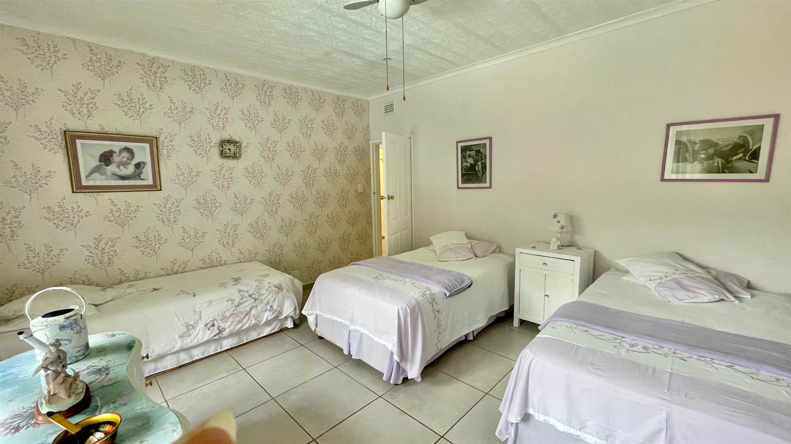 4 Bed House in Umtentweni photo number 20