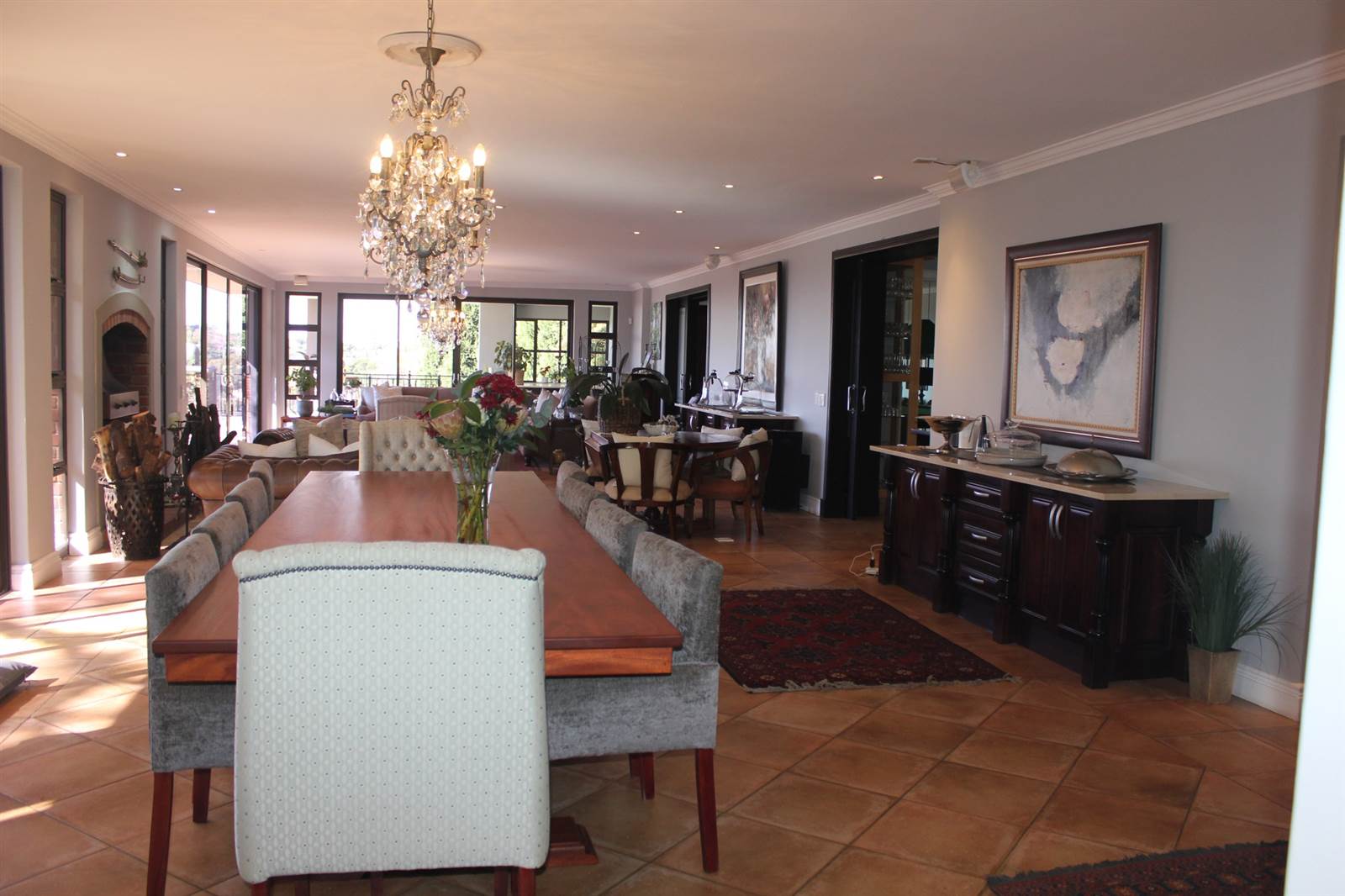 6 Bed House in Waterkloof Ridge photo number 13