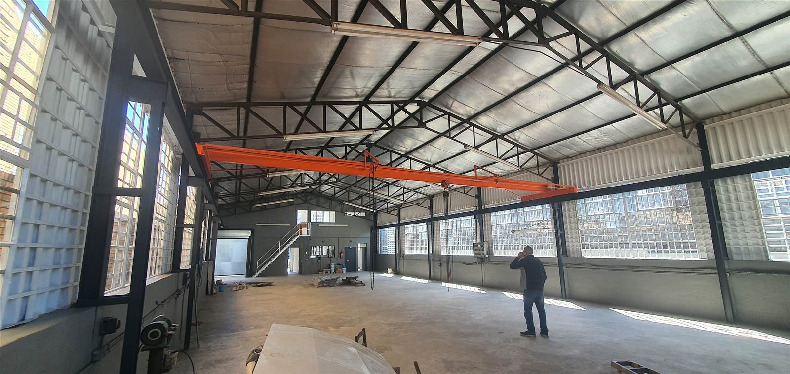 400  m² Industrial space in Driehoek photo number 3