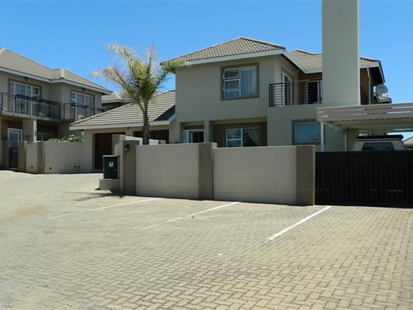 4 Bed Townhouse