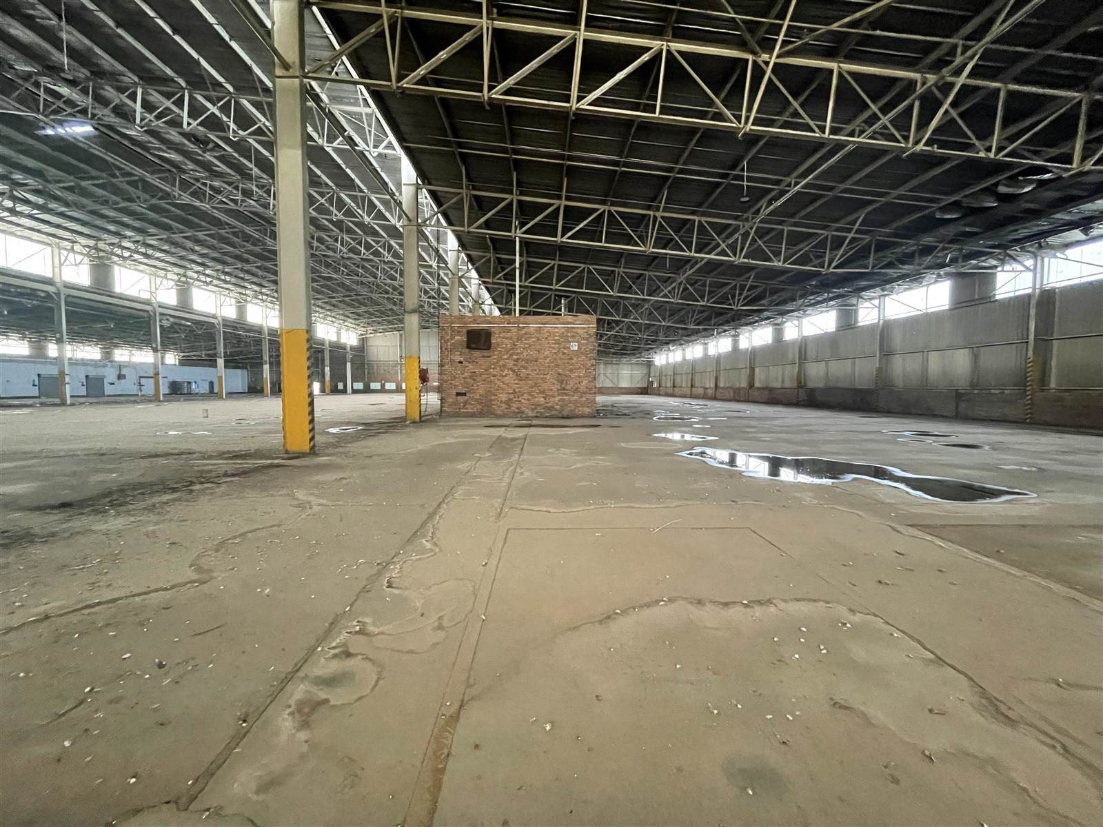 11300  m² Industrial space in City Deep photo number 20