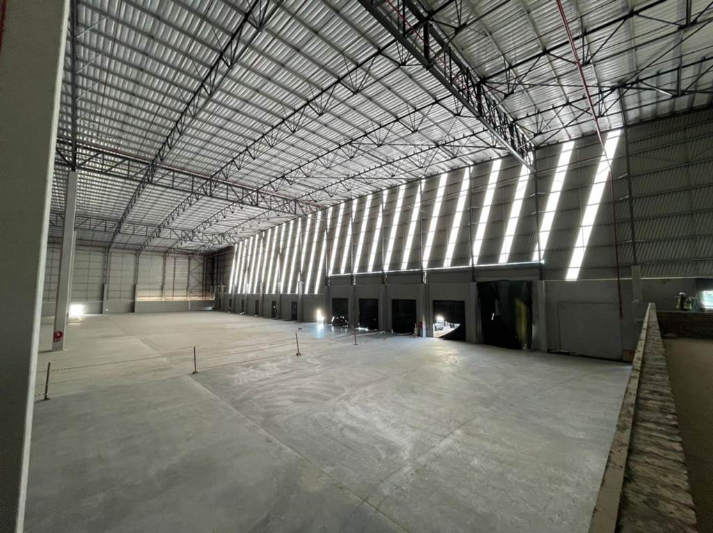 17600  m² Industrial space in Parow photo number 5