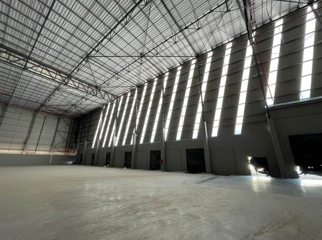 17600  m² Industrial space in Parow photo number 22