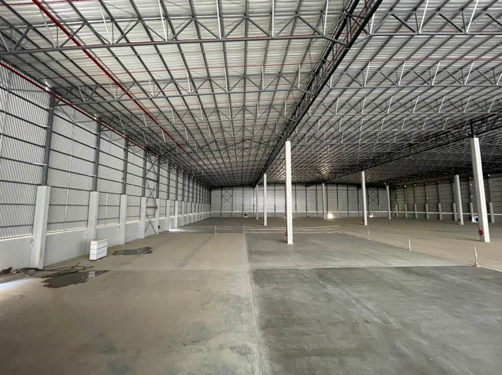 17600  m² Industrial space in Parow photo number 16