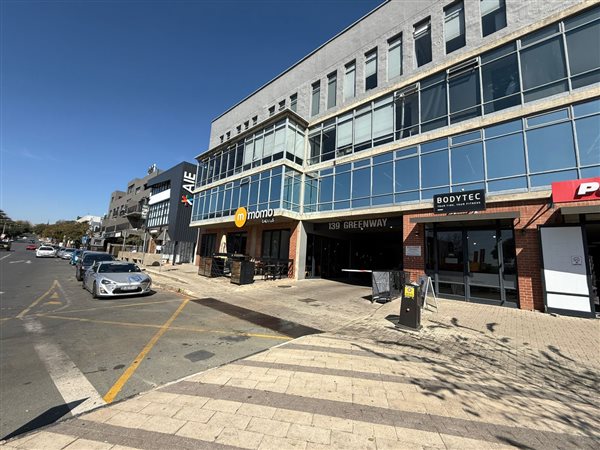 144 m² Commercial space 144 m² Commercial space
