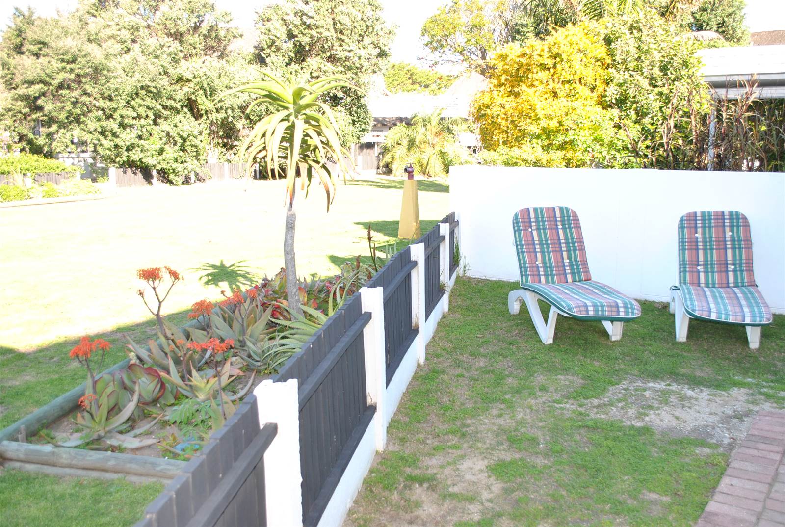 3 Bed Townhouse in St Francis Bay photo number 20
