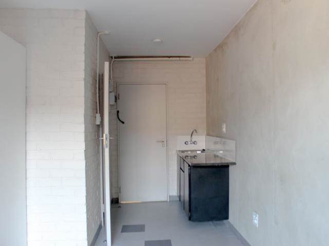 Studio Apartment in Jeppestown photo number 6