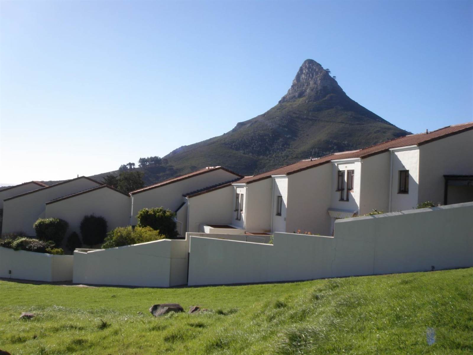 3 Bed Apartment in Camps Bay photo number 23