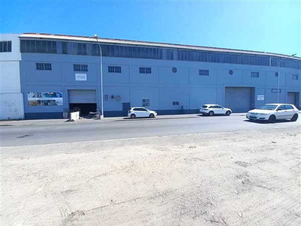 1 080  m² Industrial space