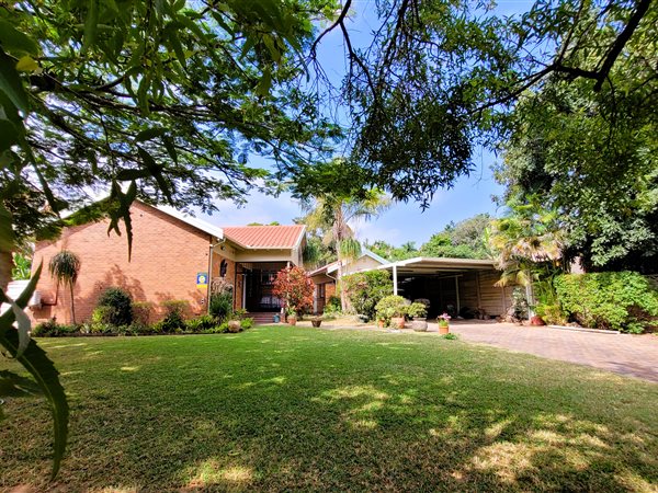 3 Bedroom House 3 Bedroom House