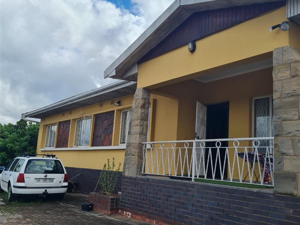 3 Bedroom House 3 Bedroom House