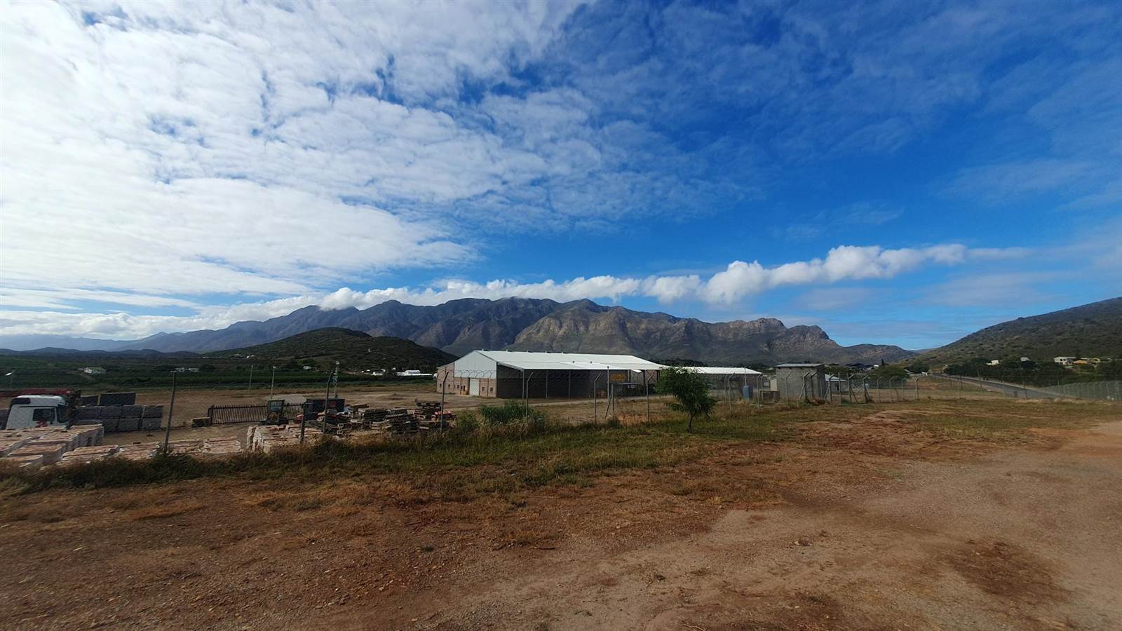 1518 m² Land available in Montagu photo number 6