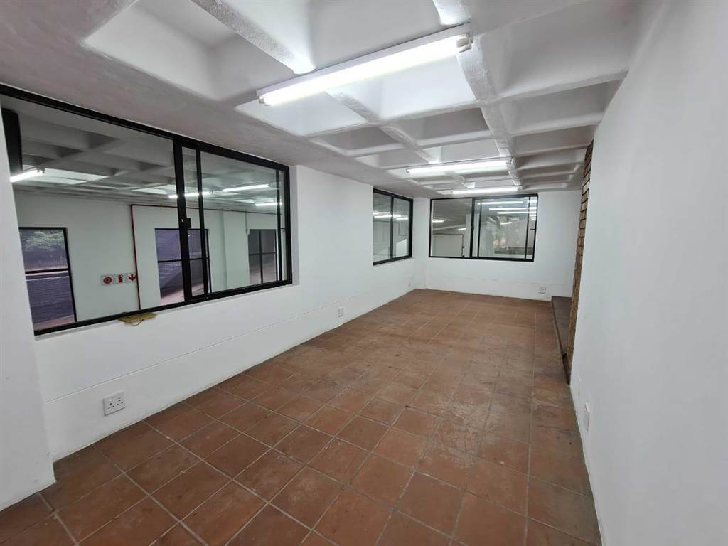2260  m² Industrial space in Pretoria Central photo number 14