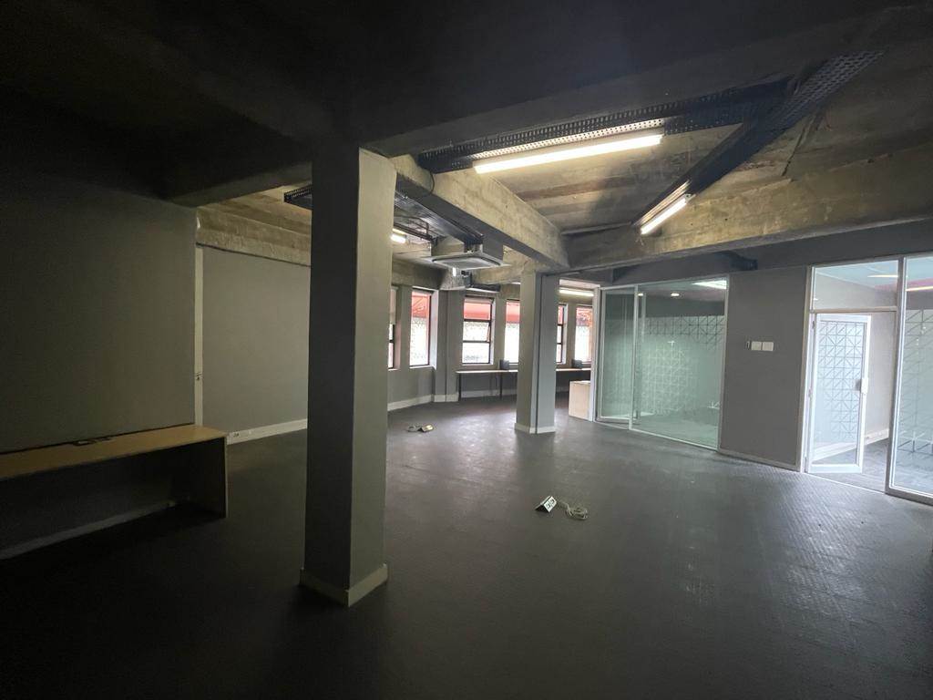 164  m² Commercial space in Illovo photo number 5