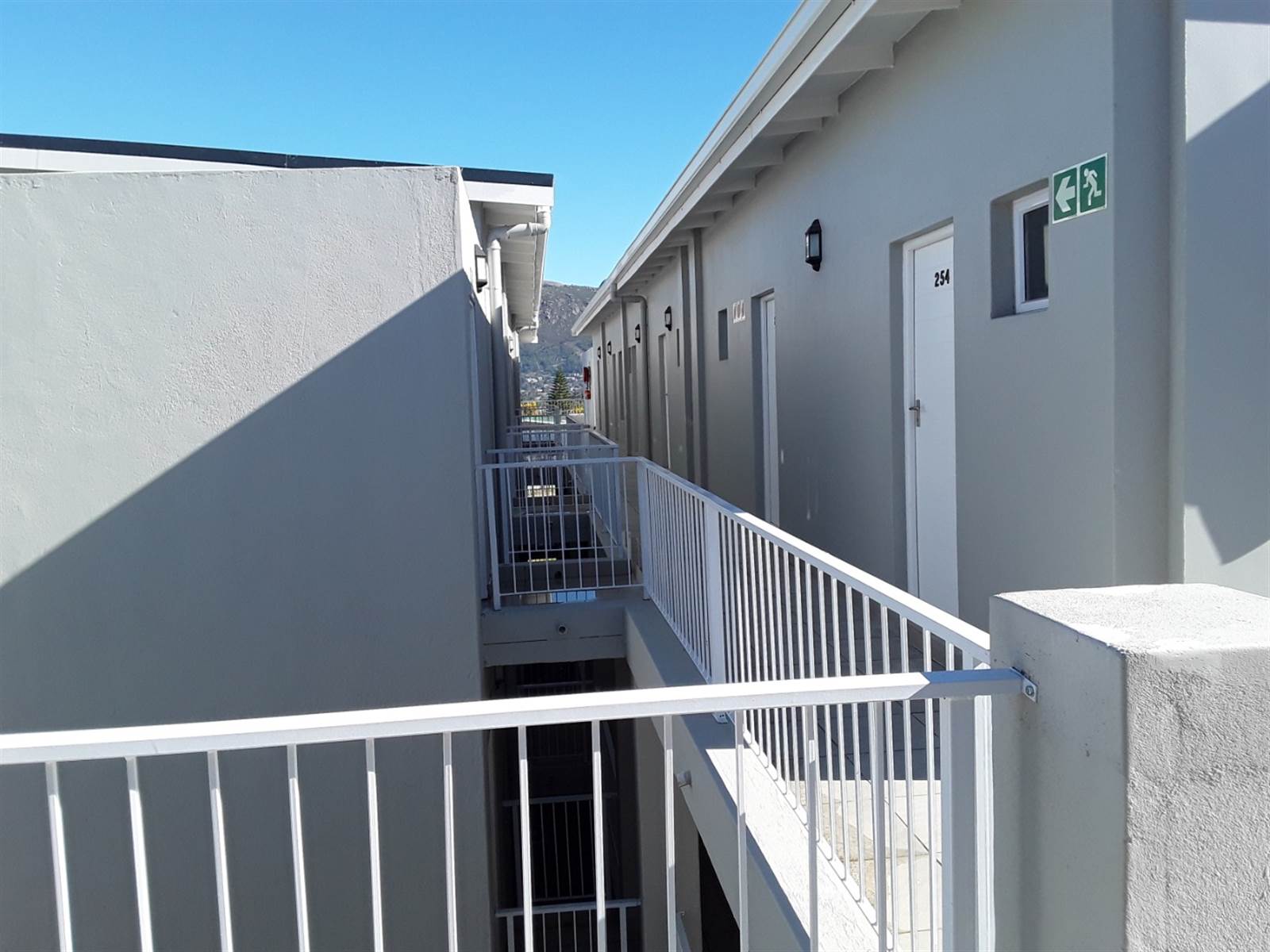 1 Bed Apartment in Paarl photo number 24
