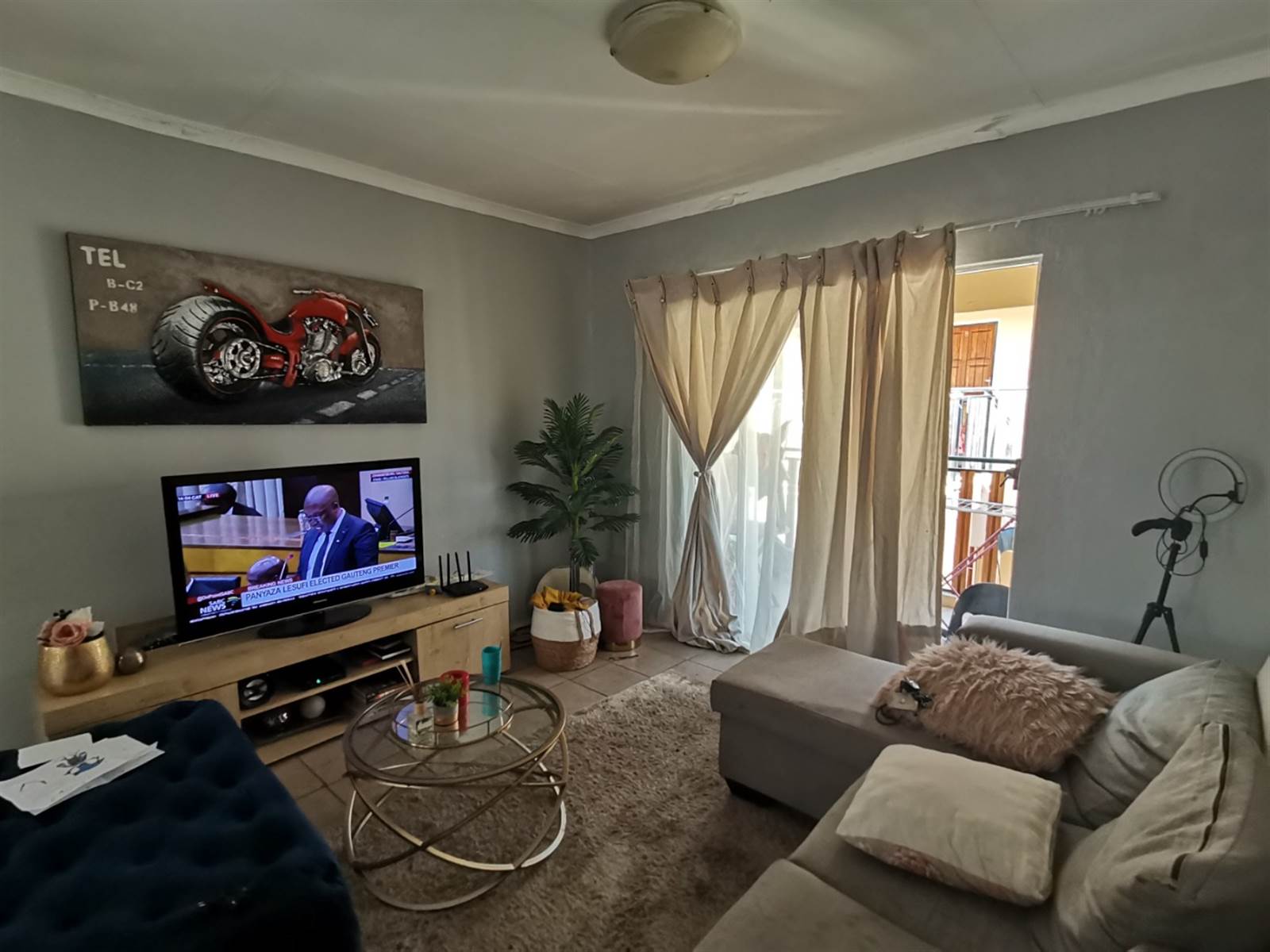 2 Bed Apartment in Modimolle photo number 5