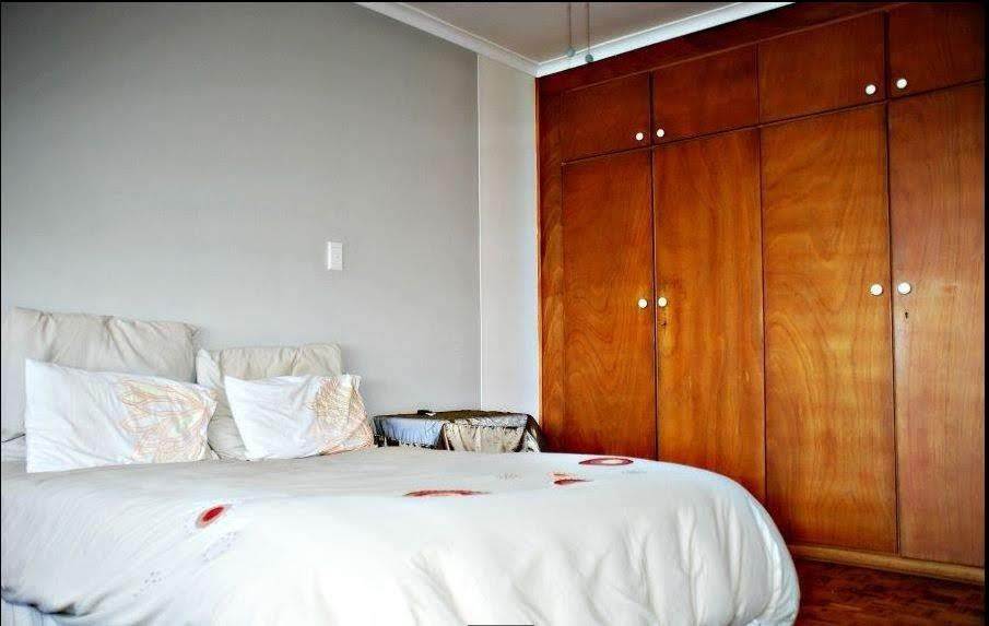3 Bed Apartment in Port Elizabeth Central photo number 13